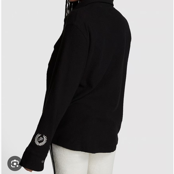 Victoria’s Secret PINK Reverse Fleece Shacket NWT - Picture 2 of 4